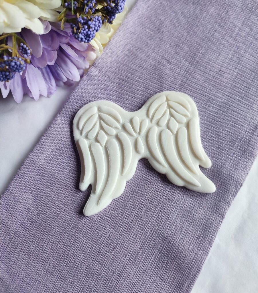 Angel wings