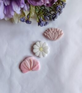 3 mini flowers