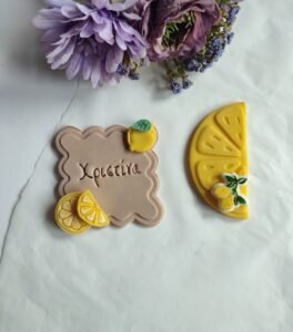 4 mini lemons