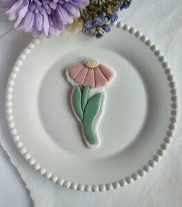 Upright flower 1