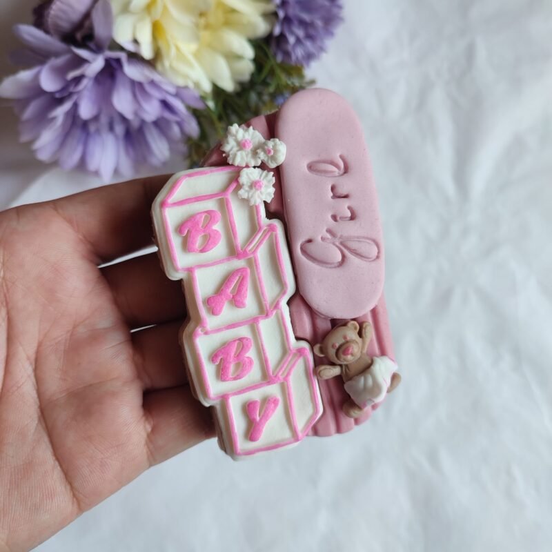 Baby cubes with frame