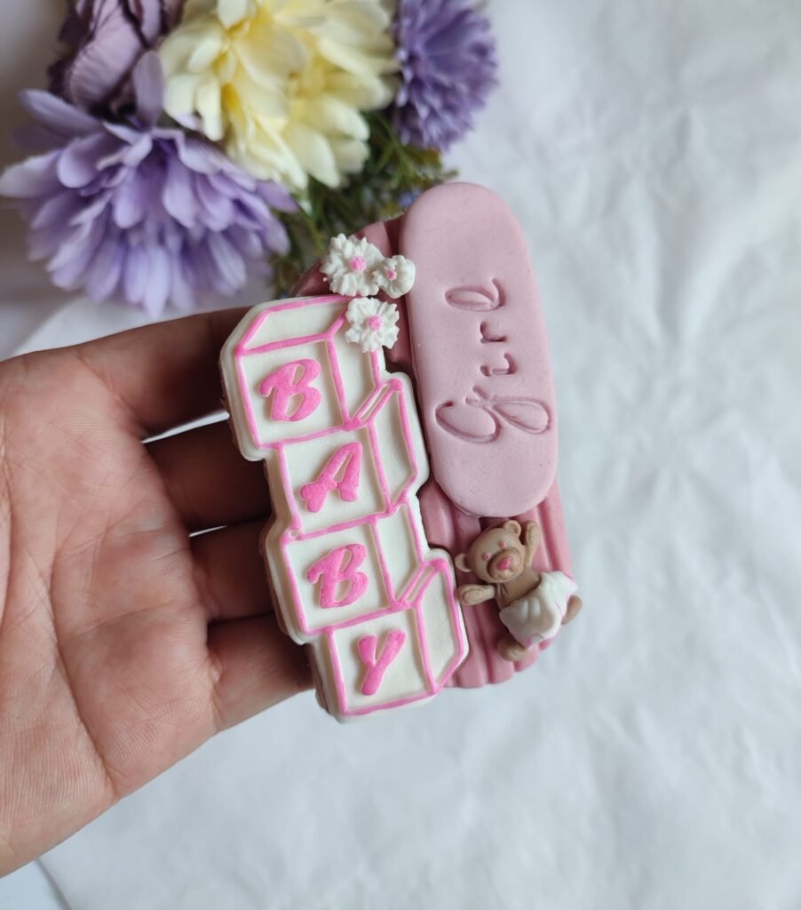 Baby cubes with frame