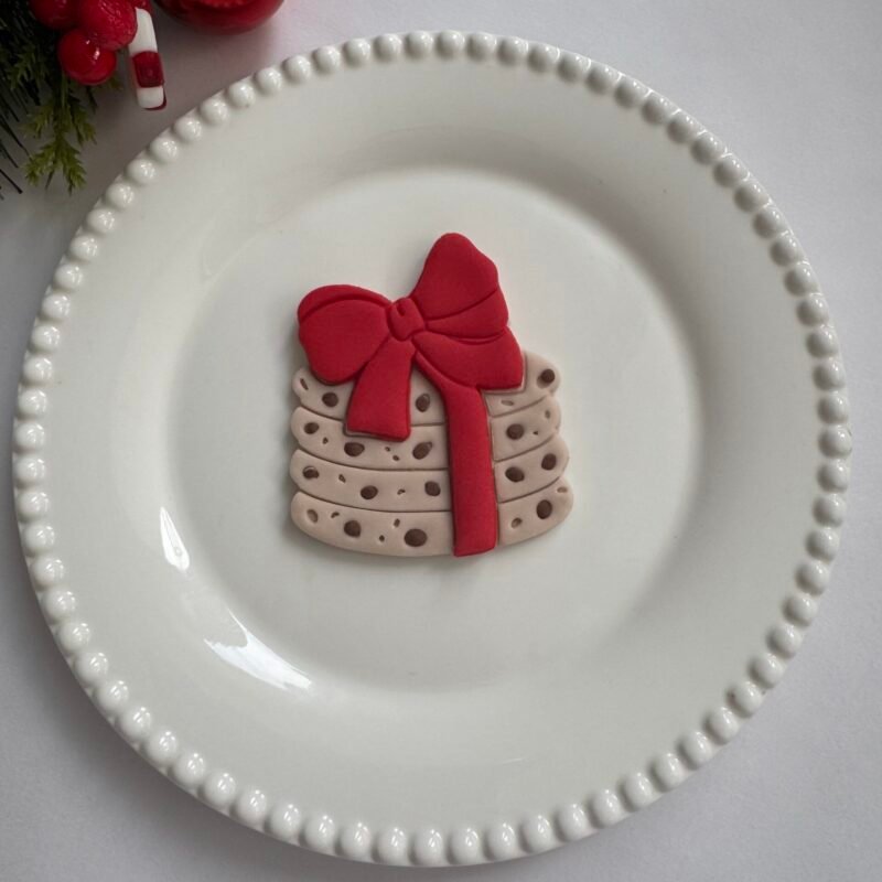Cookies with bow