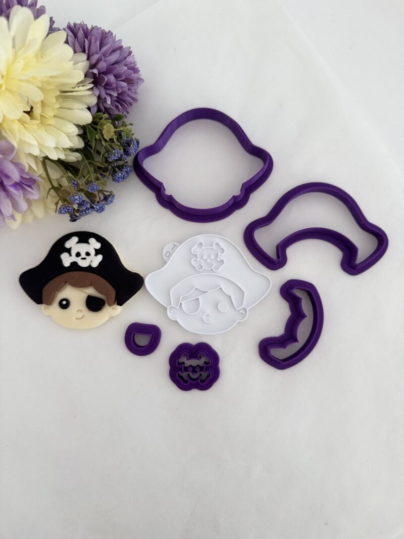 Κουπάτ Pirate face