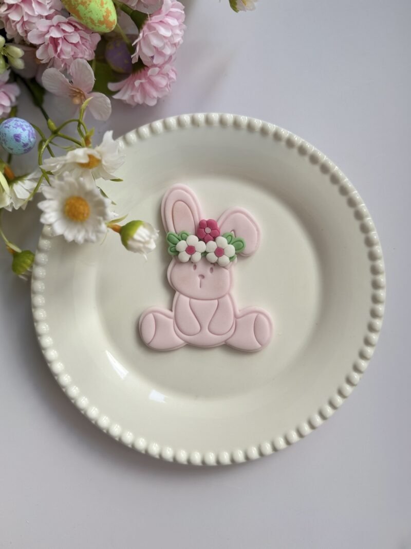 Κουπάτ Sitting bunny with flowers