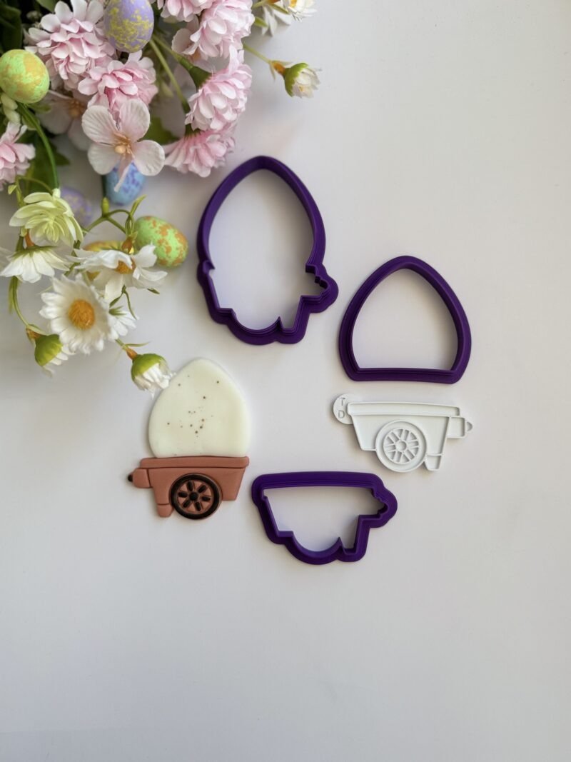 Κουπάτ Easter cart with egg