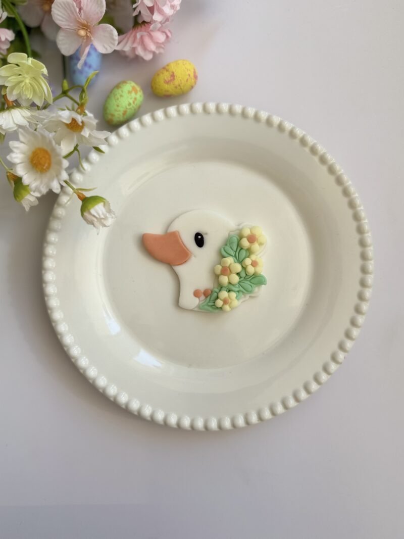 Κουπάτ Cute goose with flowers