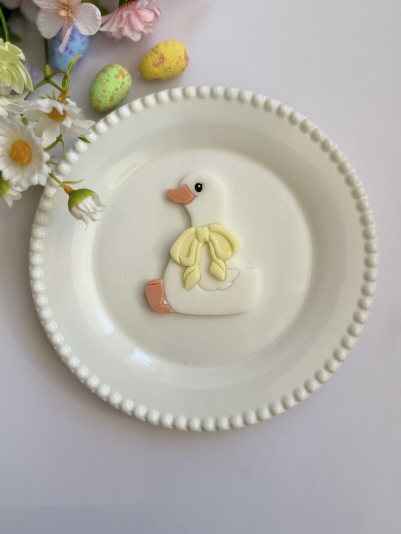 Κουπάτ Cute sitting goose