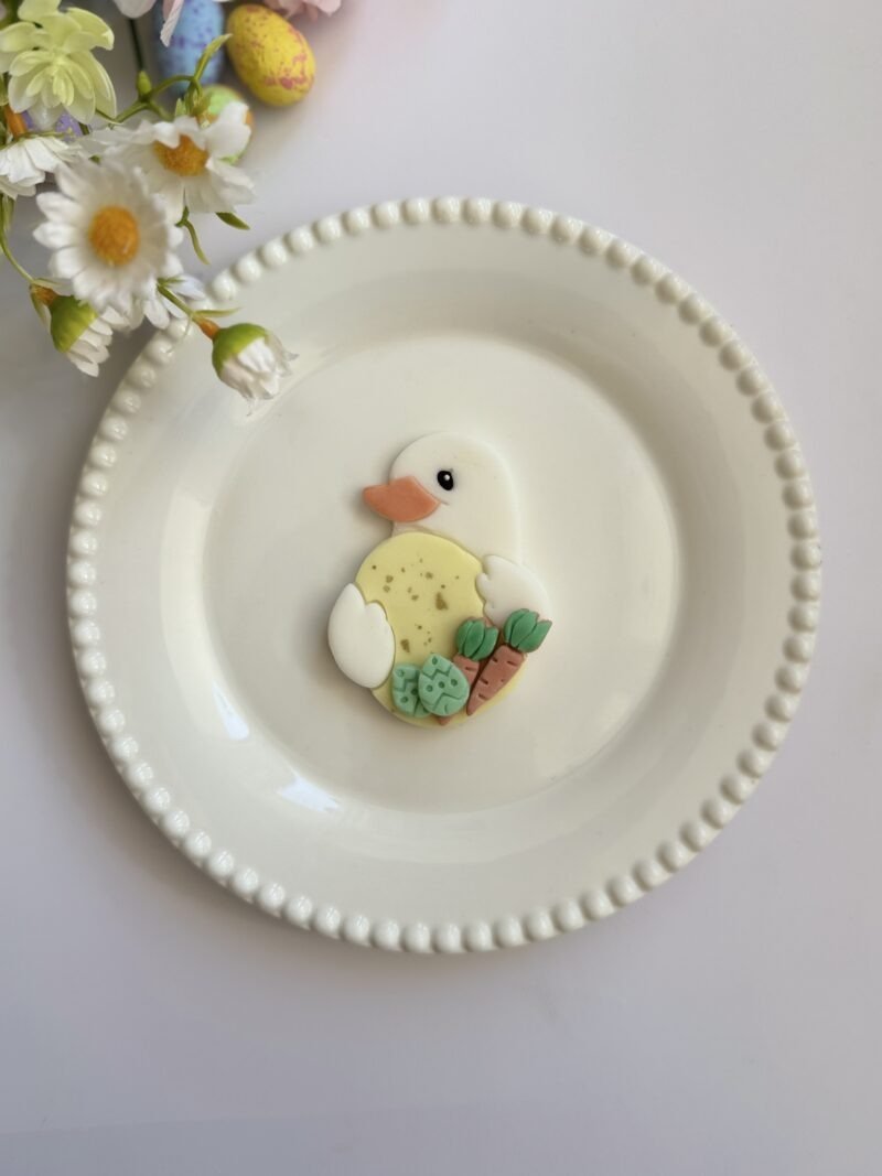 Κουπάτ Cute goose with egg