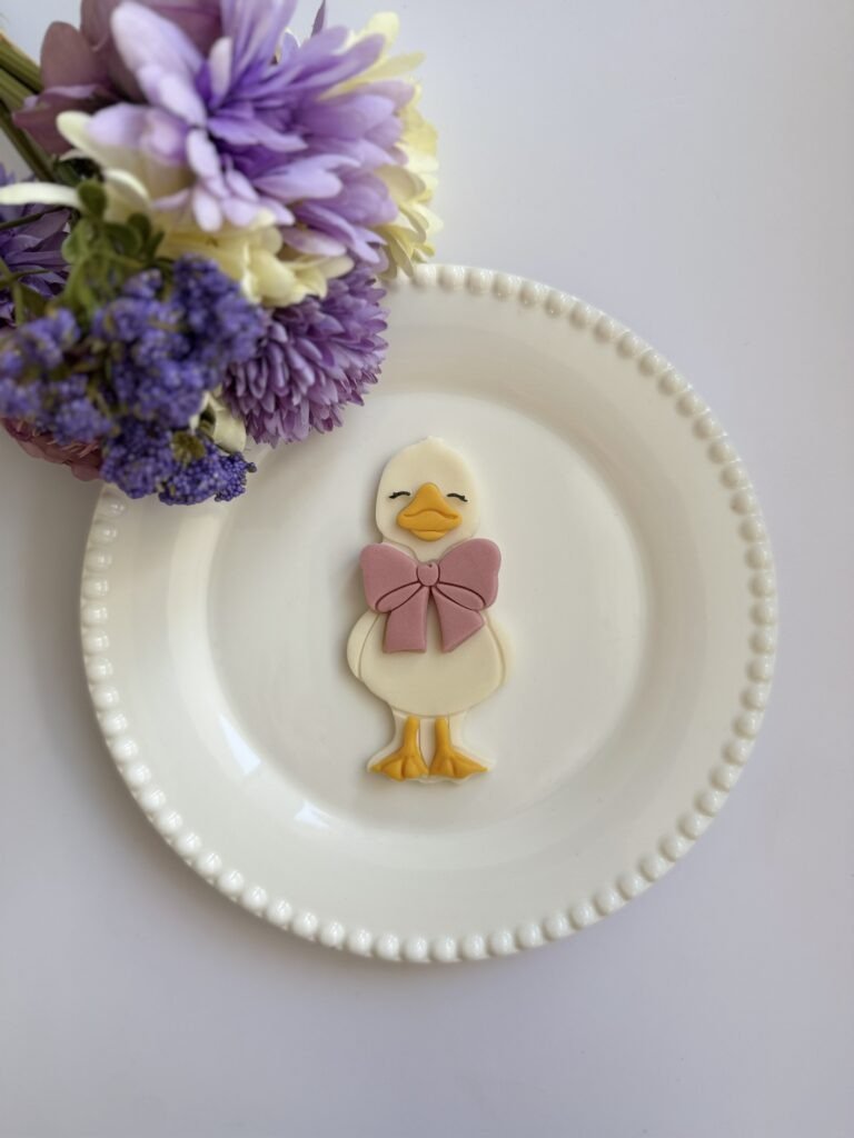 Standing goose with Bow