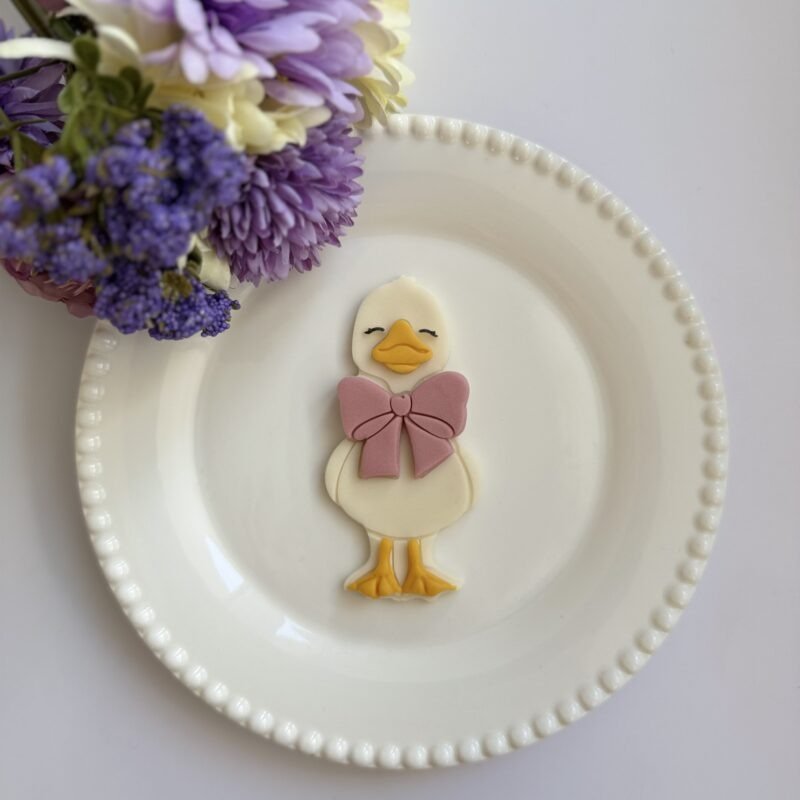 Standing goose with Bow