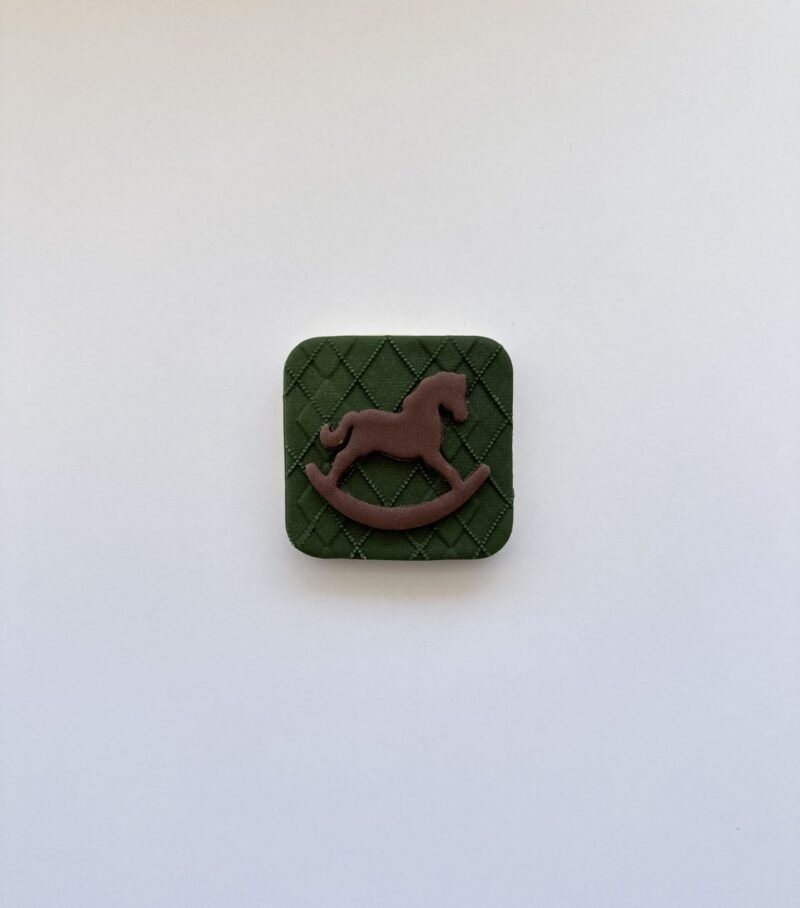 Κουπάτ Vintage rocking horse