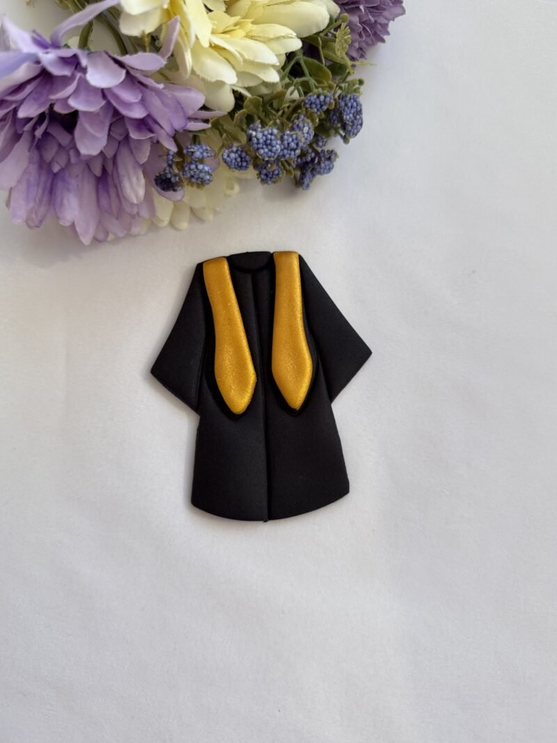 Κουπάτ Graduation gown