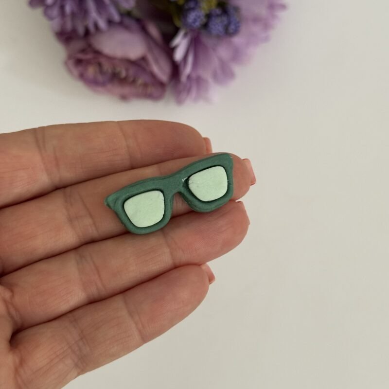 Mini beach sunglasses 3