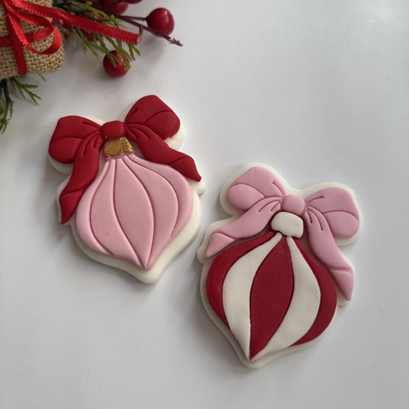 Christmas ornament with bow