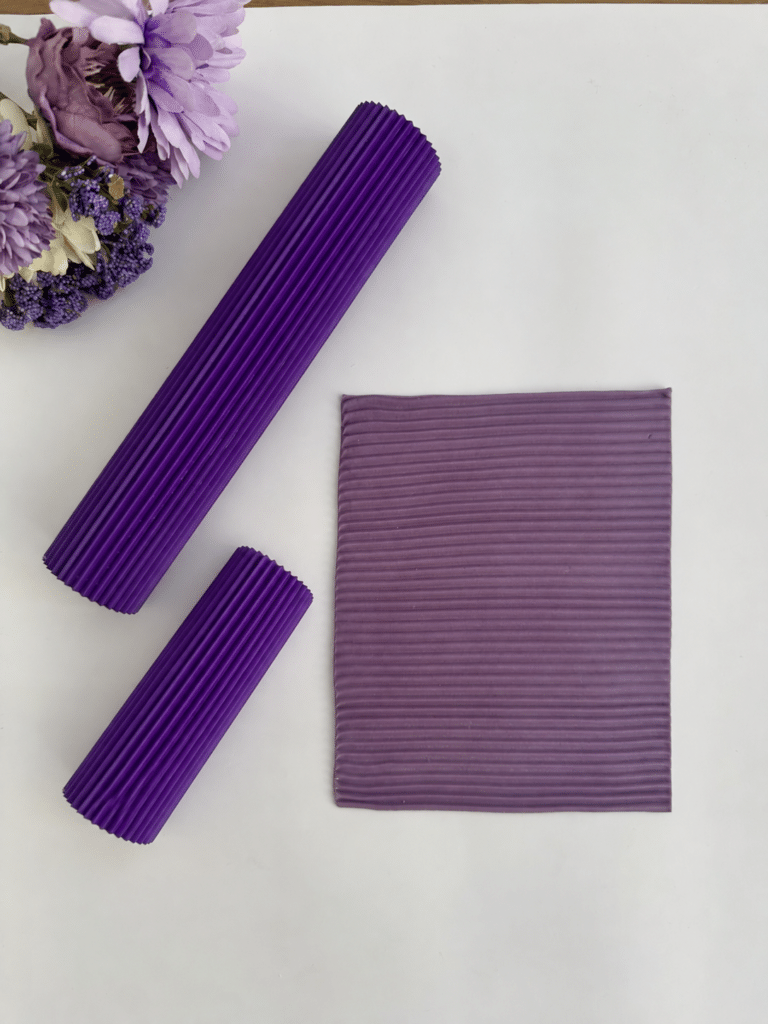 Fine lines rolling pin